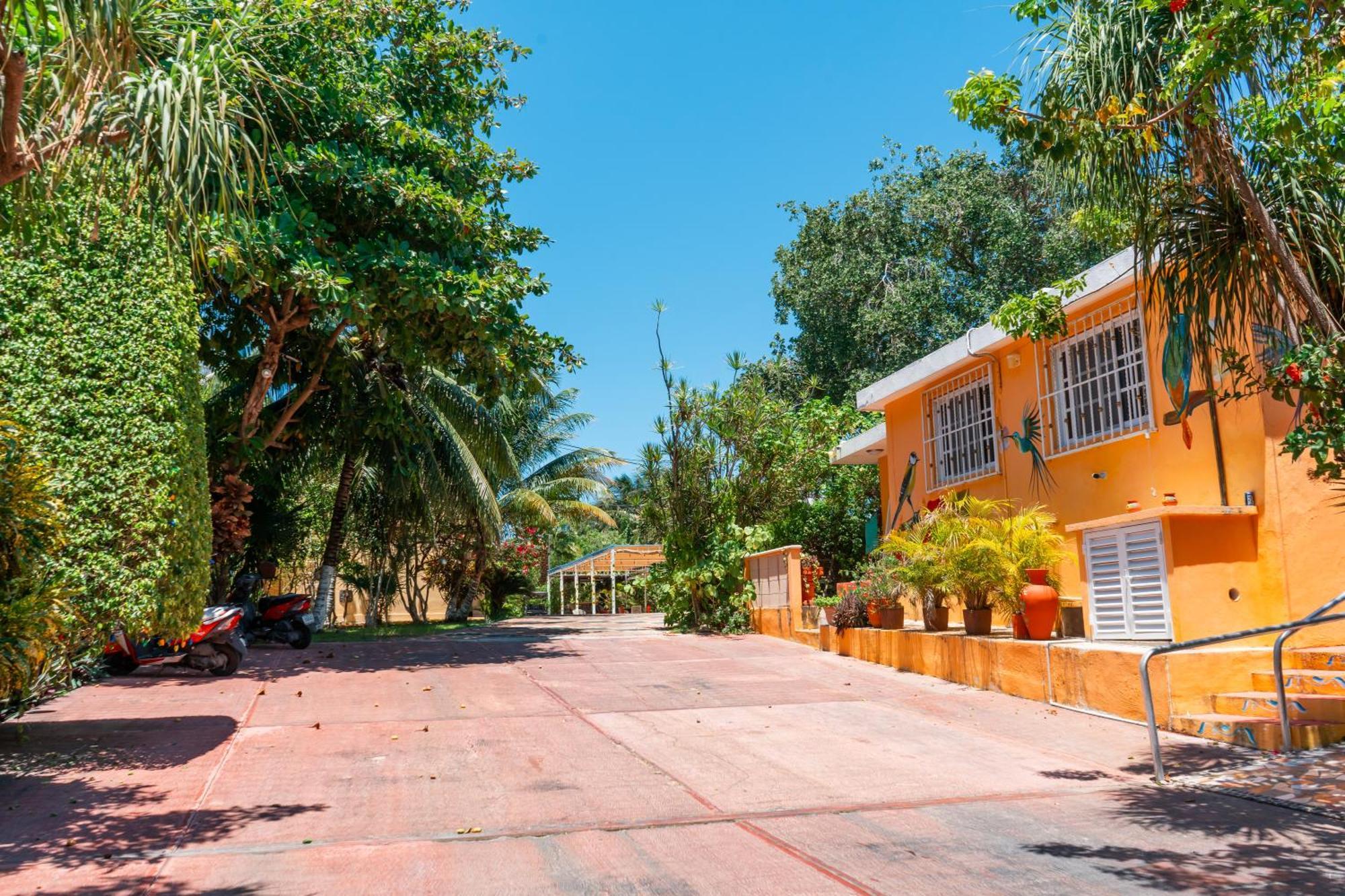 Villa Pajaros Isla Mujeres Exterior foto
